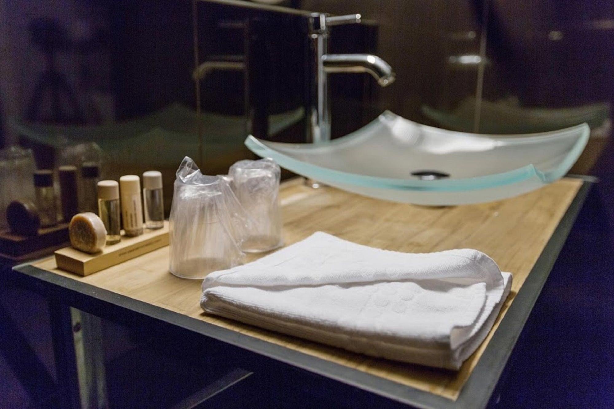 Hotel Du Leman Párizs Kültér fotó